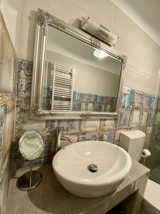 Casa Balcescu 3*